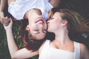 amitié et amour entre femmes