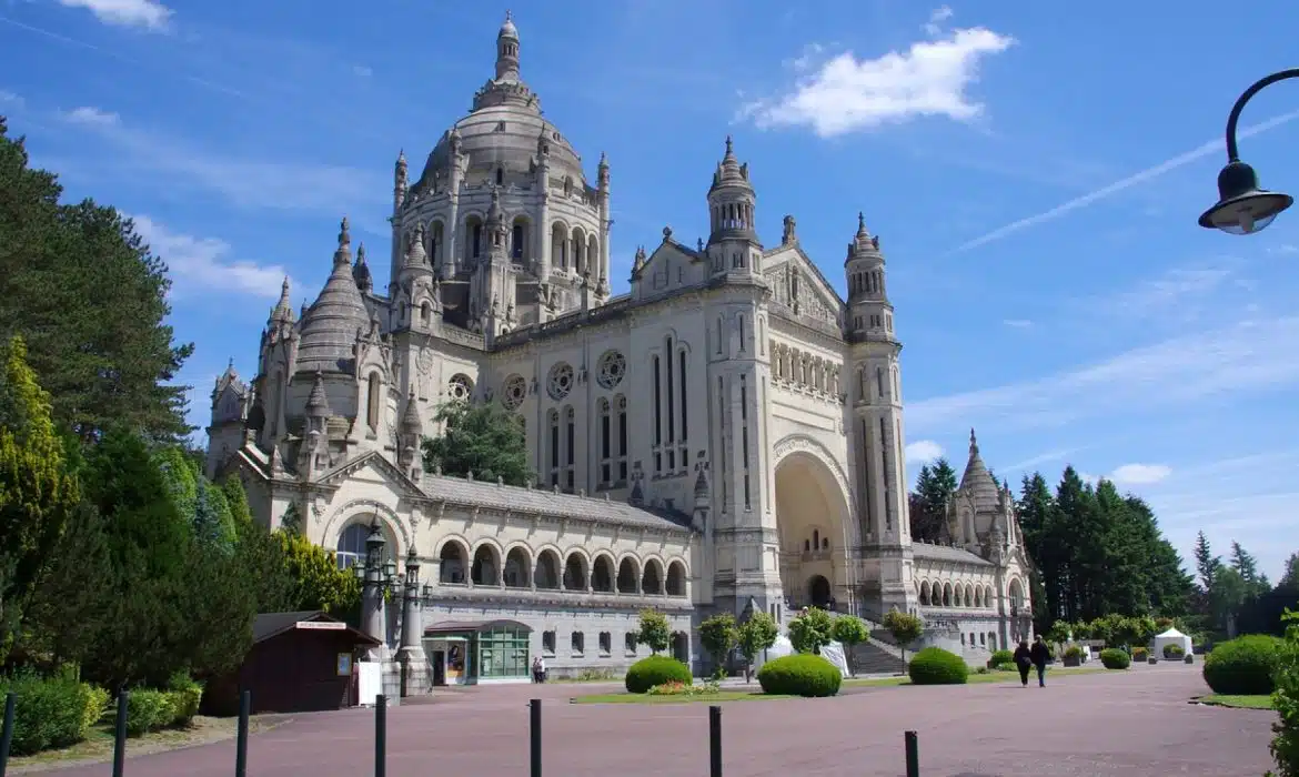 Découvrez le tourisme dans l’Orne : un séjour inoubliable en Normandie !