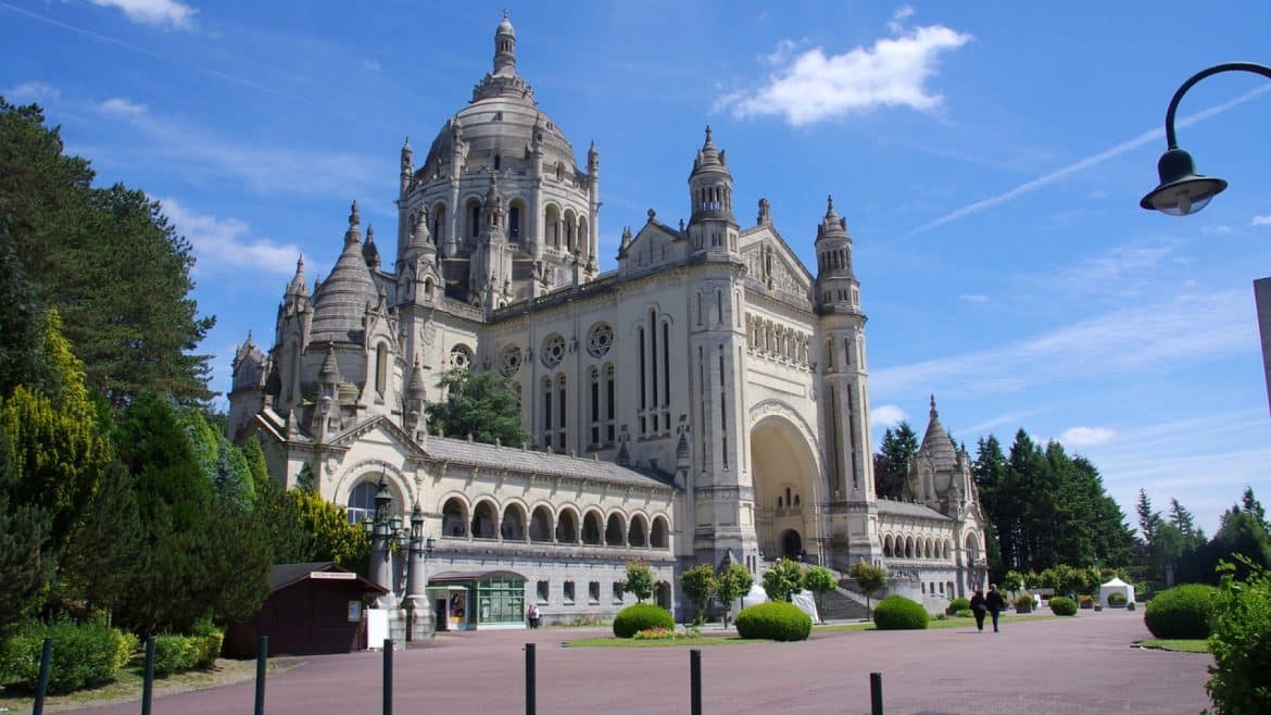 Découvrez le tourisme dans l'Orne : un séjour inoubliable en Normandie !
