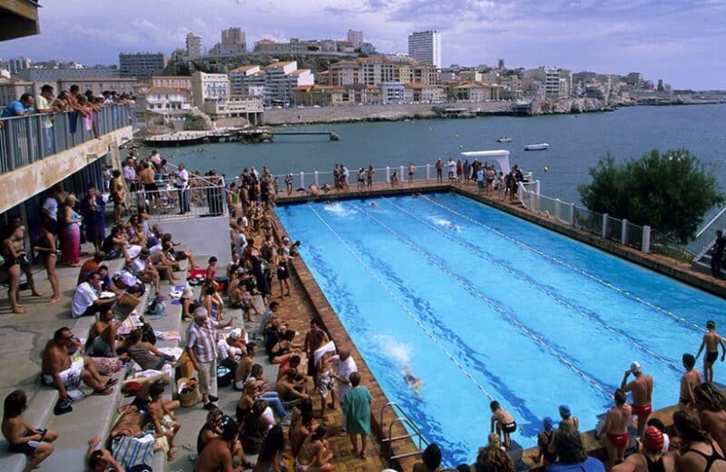 Un rendez-vous au club de natation de Marseille